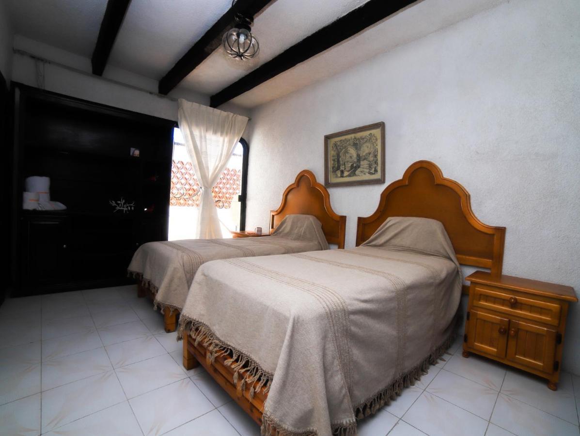 Casa De Las Cruces Taxco Esterno foto